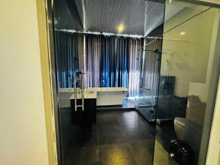 HOTEL Pearl White Residency - 3