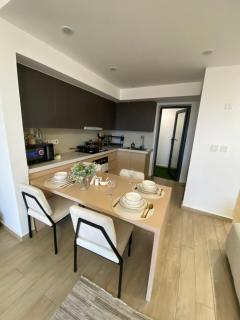 Royale Urban 2-Bedroom Stay - 0