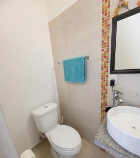 3BR and 3BA Home with shared Pool and Jacuzzi - 8