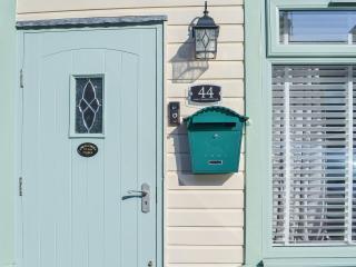 Lowey's Harbour Cottage - 9