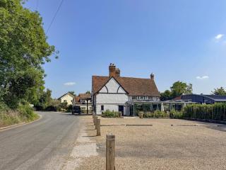 The Snug Cottage - 6