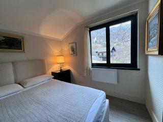 ComeCasa La Magdeleine 2BDR APT - 1