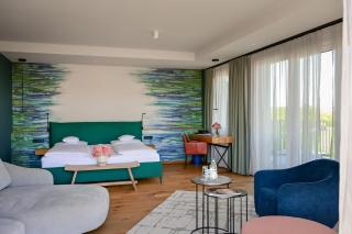 Seehotel Niedernberg - Das Dorf am See - 3