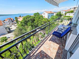 Apartment Appartement mit Balkon und Meerblick by Interhome - 2