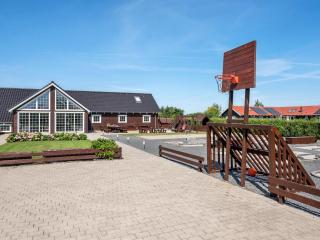 Holiday Home Emelita - 900m from the sea by Interhome - 4