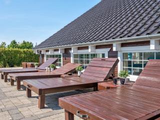 Holiday Home Emelita - 900m from the sea by Interhome - 1