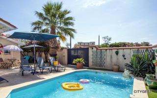 Superbe Villa T5 avec piscine privée proche plage et commerces climatisation et wifi - 1
