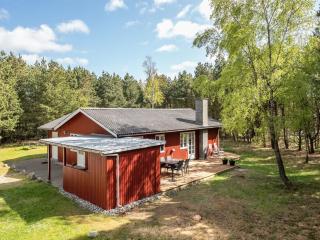 Holiday Home Epiphania - 900m from the sea by Interhome - 1