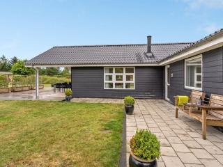 Holiday Home Jurien - 450m from the sea by Interhome - Hals - 8