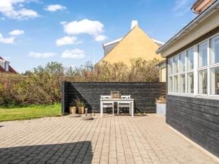 Holiday Home Hialmar - 400m from the sea by Interhome - 3