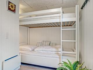 Holiday Home Cholena - 700m from the sea by Interhome - 6