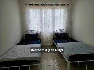 Osvy Palm Homestay - 9
