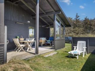 Holiday Home Amarah - 325m from the sea by Interhome - 2