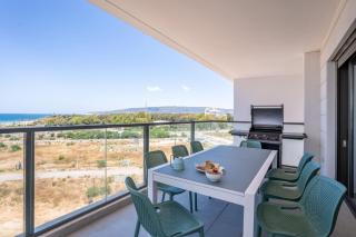 Stylish Seaside Escape with Balcony - 0