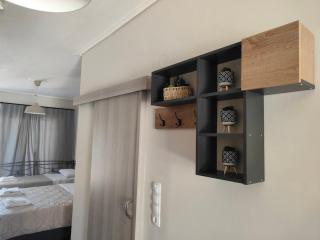 BeehiveRetreat - 6
