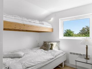 Holiday Home Vaula - 800m from the sea by Interhome - 3