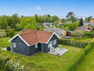 Holiday Home Jarik - 340m from the sea by Interhome - 7