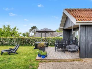 Holiday Home Jarik - 340m from the sea by Interhome - 3