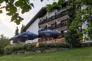 Landhotel Lortz - 9