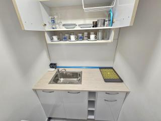 Simple & Central Studio for City Adventures - 5