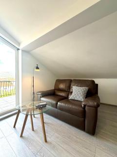 1-Bedroom apartment with mountain view and free parking - 5