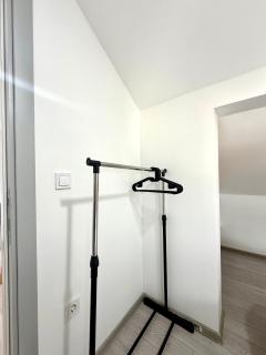 1-Bedroom apartment with mountain view and free parking - 6