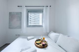Mamad Modern Duplex with Sea View - 9