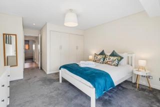Windsor Castle Views - Spacious Flat - By Tempstay - 9