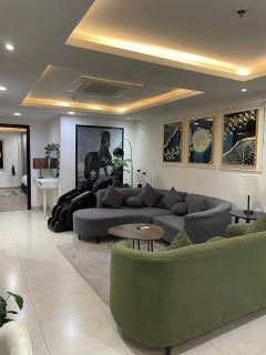 GOLD CREST Signature Serviced Apartments- City Views DHA Lahore - 2