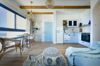 Authentic Beachfront Apartment - Nahariya - 9