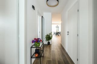Ramat Hasharon Chic Peaceful Stay - 1