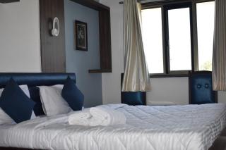 Hotel Shyam Palace - 5