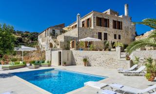 Villa Candice, Luxurious Historic Villa with Sea View by Rentado - 0