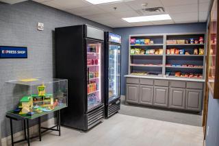 Holiday Inn Express & Suites - Mason City by IHG - 3