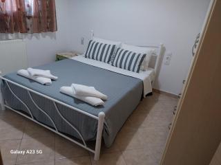 Menidi Apartment 101 - 1