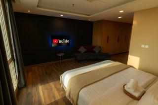Gold Crest Serviced Apartments With City Views -DHA LAHORE - 4