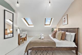 The Holloway Suite - Netflix, 3 Min to Station - Luxury - 5
