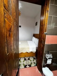 Guest House Salaria - 8