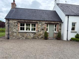 Corbet Cottage, Banbridge - 6