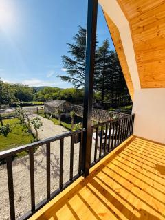Loreta's Canyon Farmhouse - 1