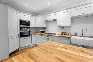 Spa Style Bathroom Luxury Home Jewellery Quarter, Birmingham City Centre! - 5