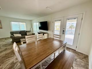 Spyglass Beach House - 7