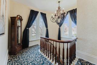 Braywood Inn - 5