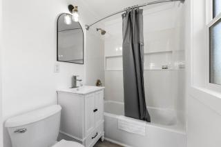 Copper Hill Suites - 4