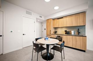 Stylish 1BR 2BA Apartment in Prime Location - 3