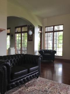 Affordable Luxury Mansion - 9