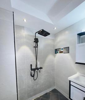 Spacious apartment in Cocody Angré - 7