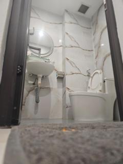 Lakenest Realty 9 Ba Đình, Hà Nội - 6