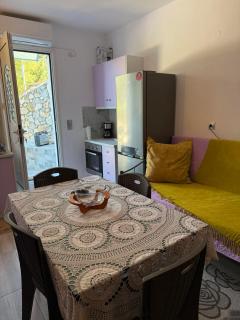 liana house 3 - 7