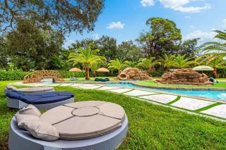 Lazy River Villa by Glam Homes - 1